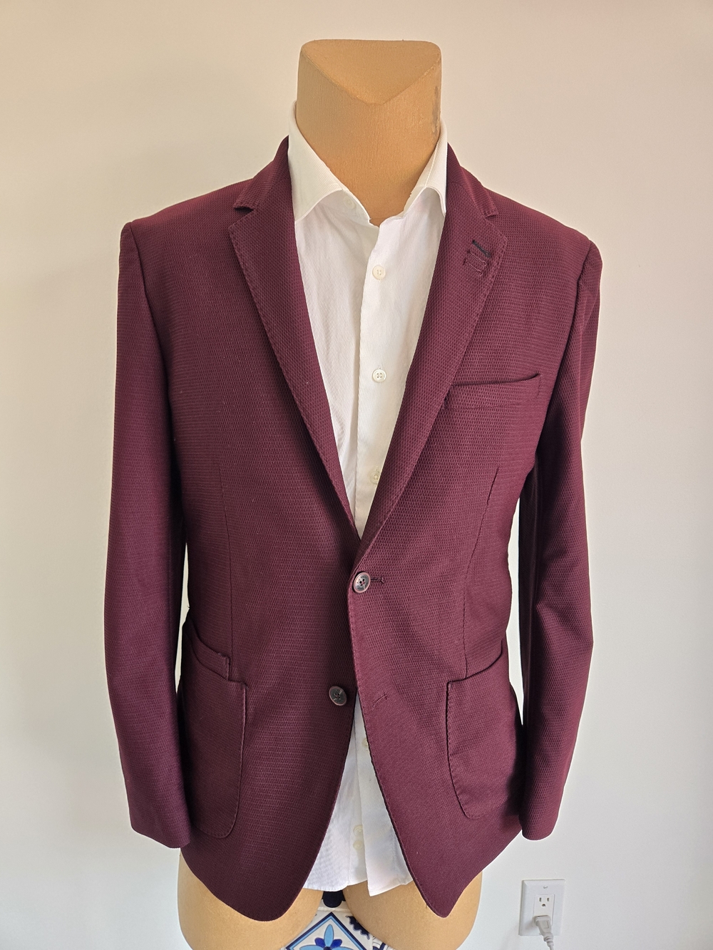 AU NOIR Burgundy Single-Breasted Blazer - damage - Picture 2 of 13